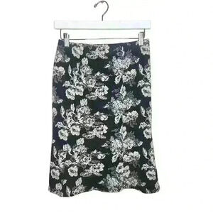Joe Benbasset women's knee length black and white floral skirt medium